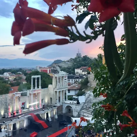 Apartment Citycentre Gem With Free Parking Plovdiv