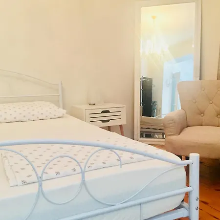 Citycentre Gem With Free Parking Apartment *