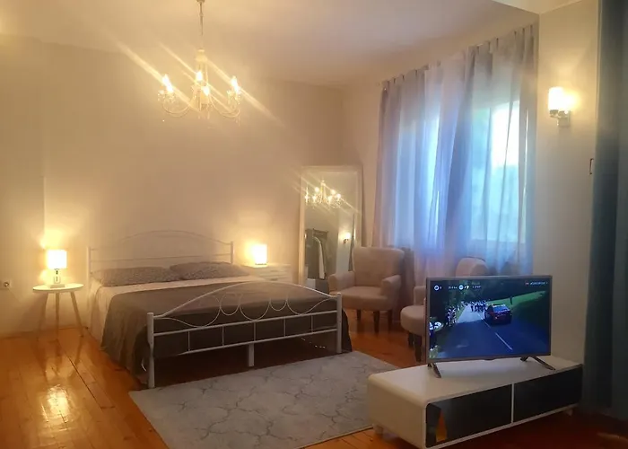 Citycentre Gem With Free Parking Apartamento